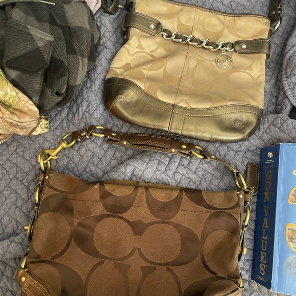 Guess Wallet -$10 Light Coach Bag -$80 Dark Brown Coach Bag $80 or $160 for both - Picture 5 of 5